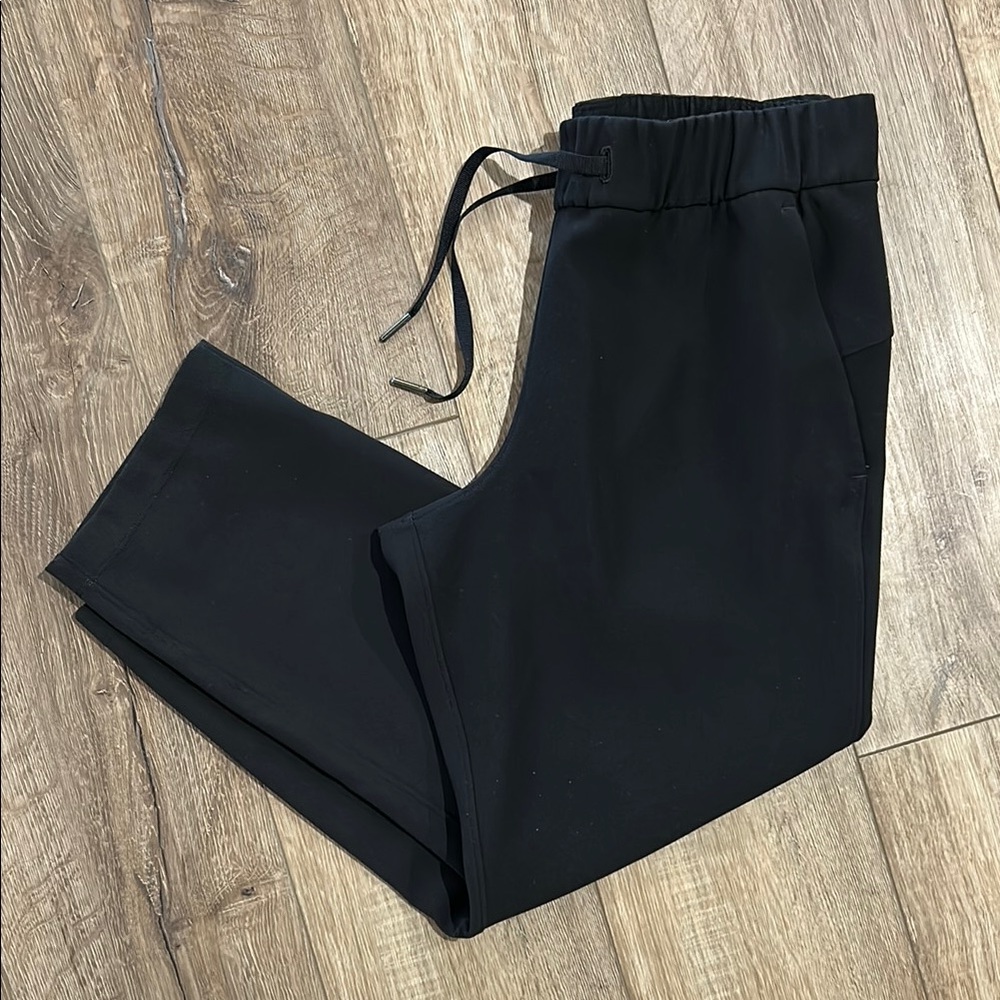 LULULEMON Black On The Fly Travel Pants